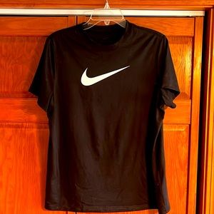 Nike dri fit T. xl